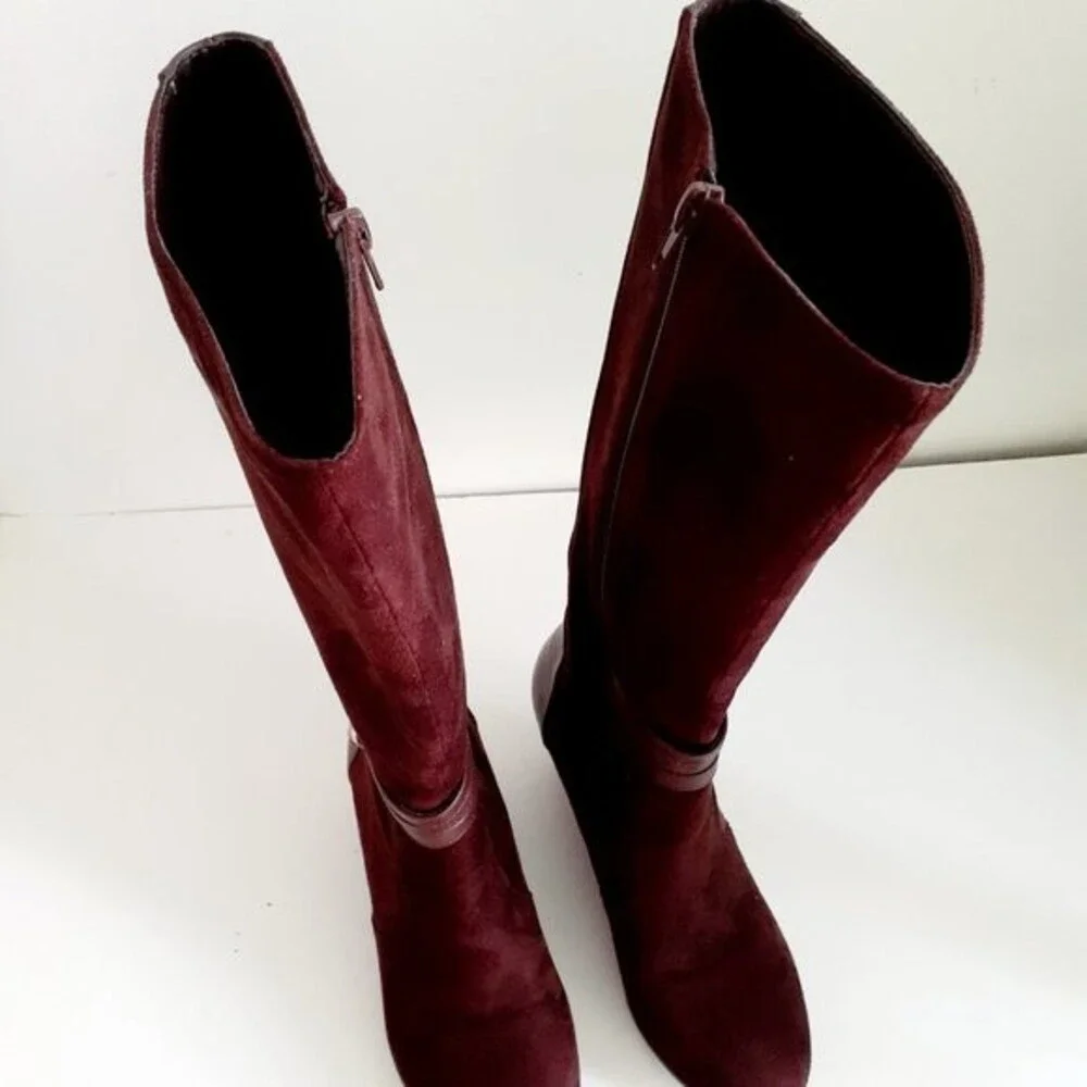 Vittorio D' Firenze Knee High Chestnut Faux Suede Leather FullZip Wedge Boots S6
